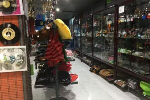 El Candil. Estudio de Piercing en Granada.