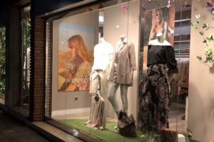 ELIS pr&ecirc;t-&agrave;-porter &ndash; Bonanova