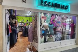 Esc&aacute;ndalo Modas