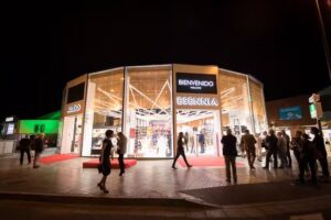 Esennia C.C. Varadero