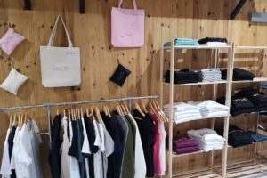 esrroz Purestyle & Surfwear -Sustainable SHOP