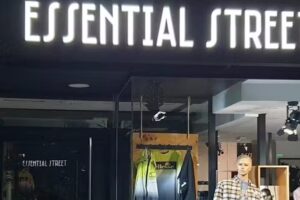 ESSENTIAL STREET