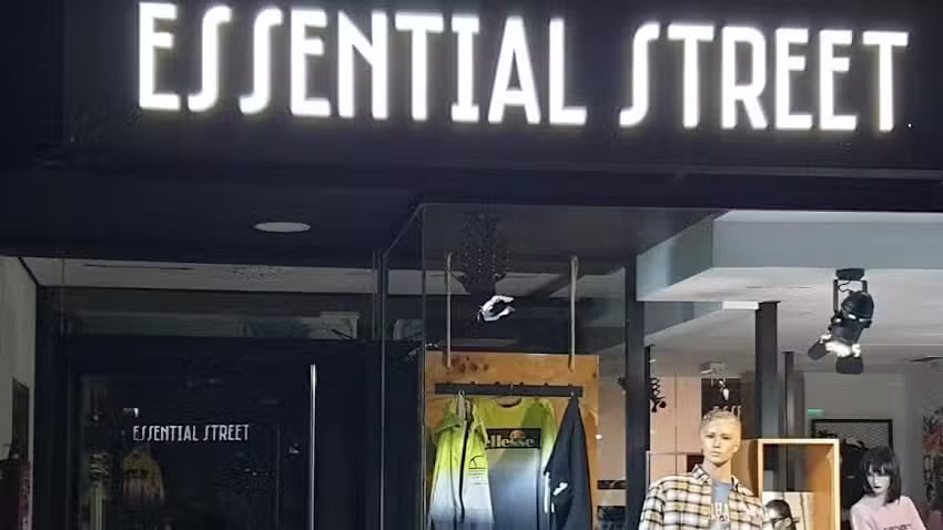 ESSENTIAL STREET