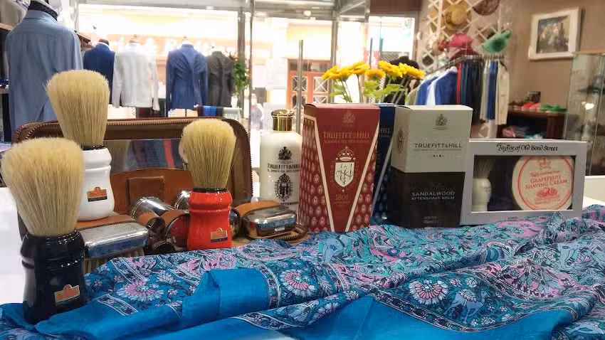 Etc&eacute;tera Boutique