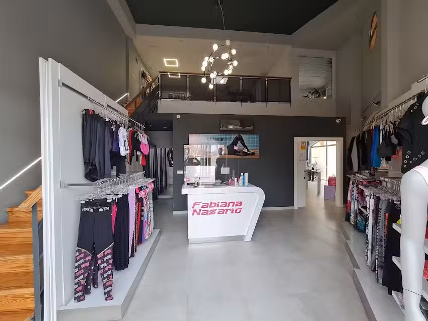 Fabiana Nazario. Tienda de Ropa Deportiva para Mujer