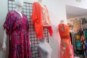 Femmes Moda, Calzado y Complementos