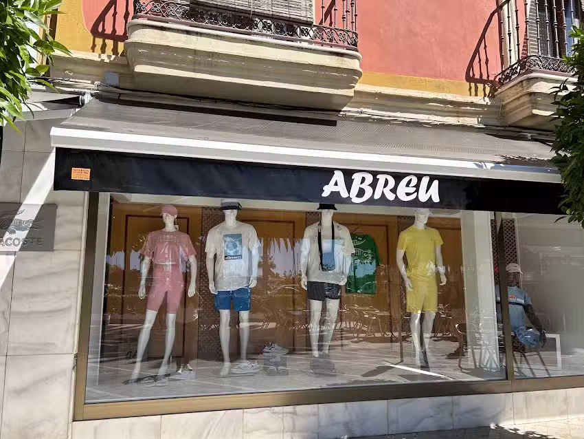 Galer&iacute;as Abreu