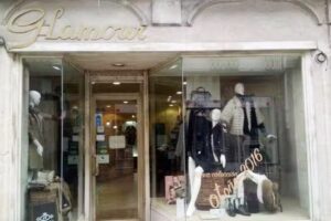 GLAMOUR MODA PONTEAREAS