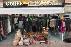 Goreé Artesania-cestos – Trenzas
Complementos-ropa-souvenirs