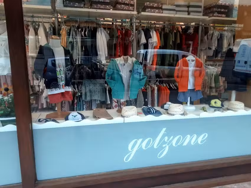 GOTZONE. Ropa de ni&ntilde;os y ni&ntilde;as. Gernika