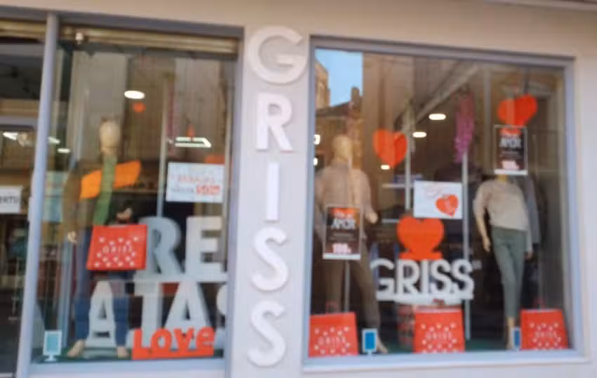 GRISS CUEVAS DEL ALMANZORA