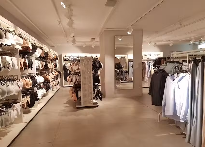 H&M