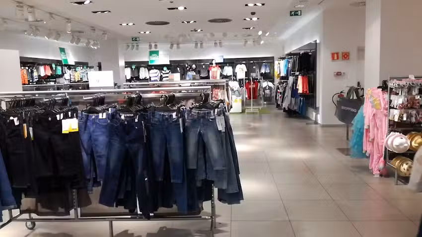 H&M