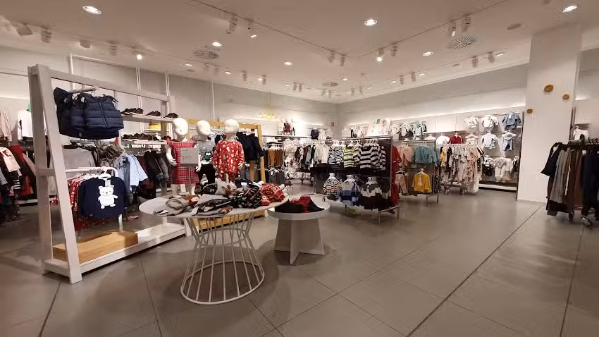 H&M