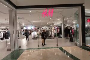 H&M