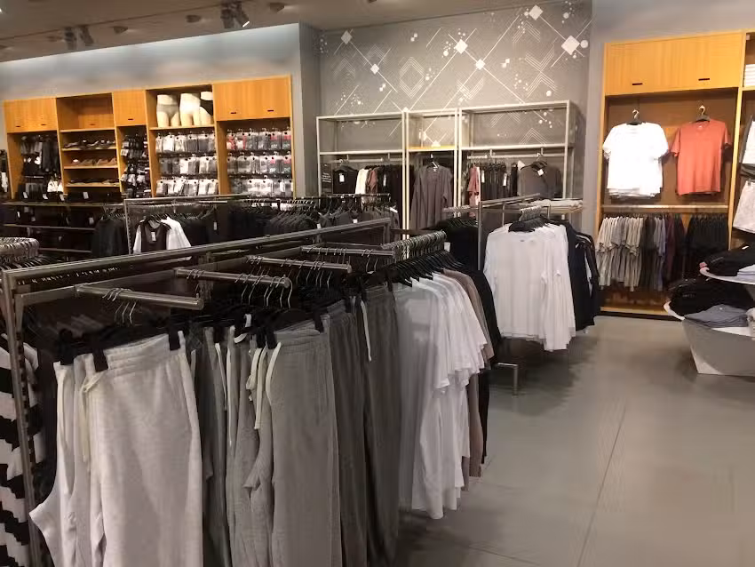 H&M