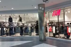 H&M