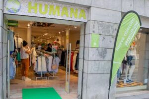 HUMANA