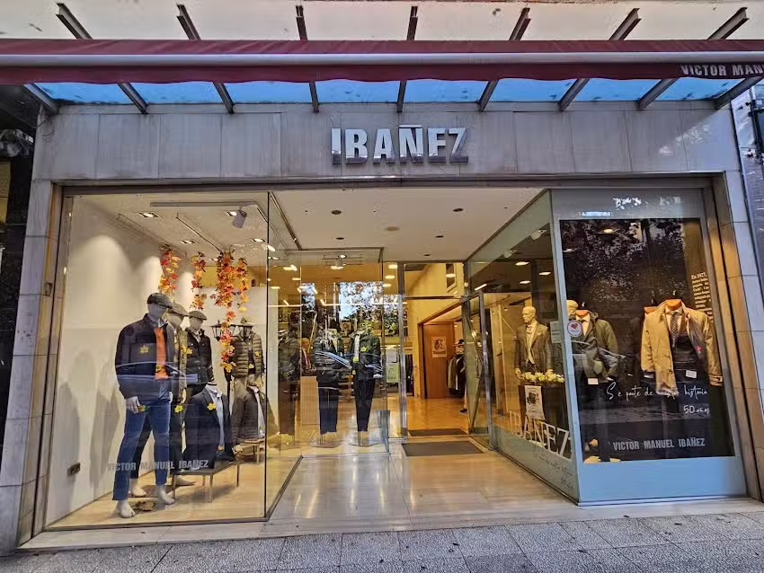 Ib&aacute;&ntilde;ez Ceremonia