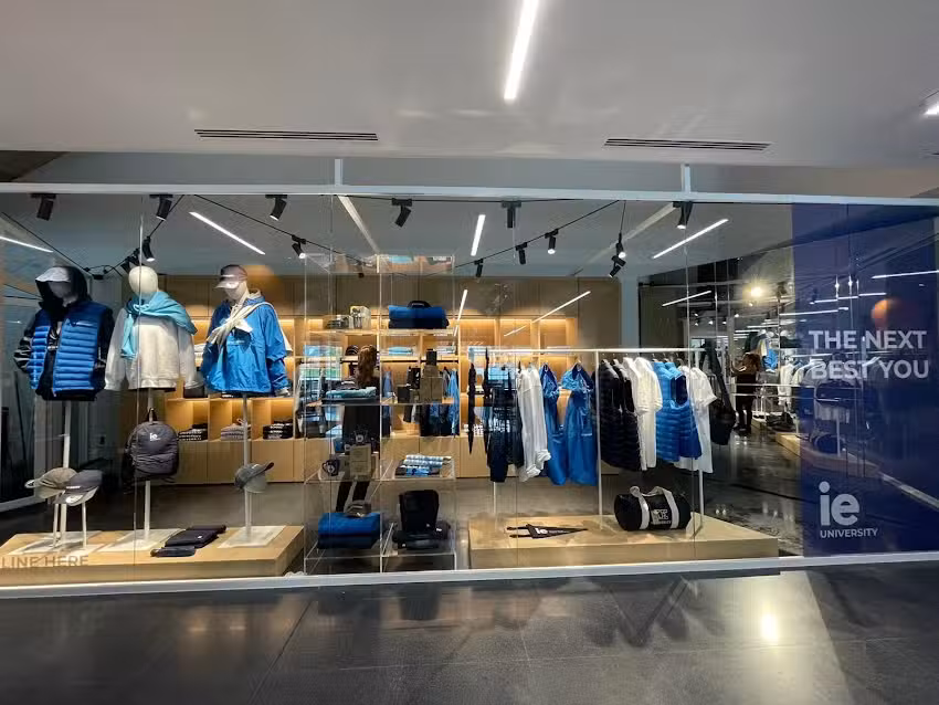 IE Store &ndash; IE Tower