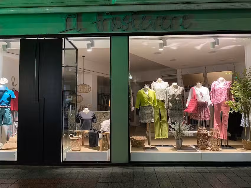 IL TRASTEVERE (moda teens)