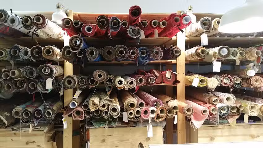 Indumentaria l&rsquo; armari de fallera