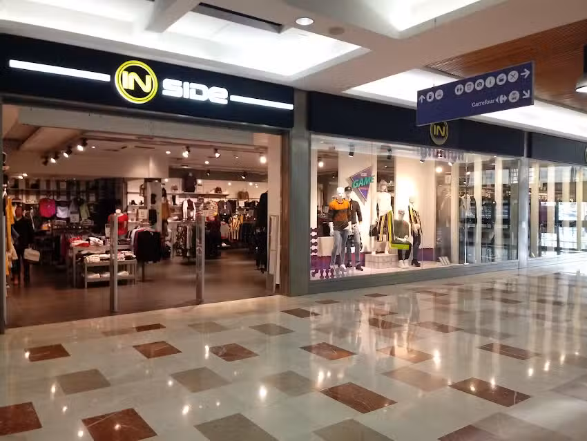 INSIDE CC Gran T&uacute;ria &ndash; Tienda de Ropa y Zapatos