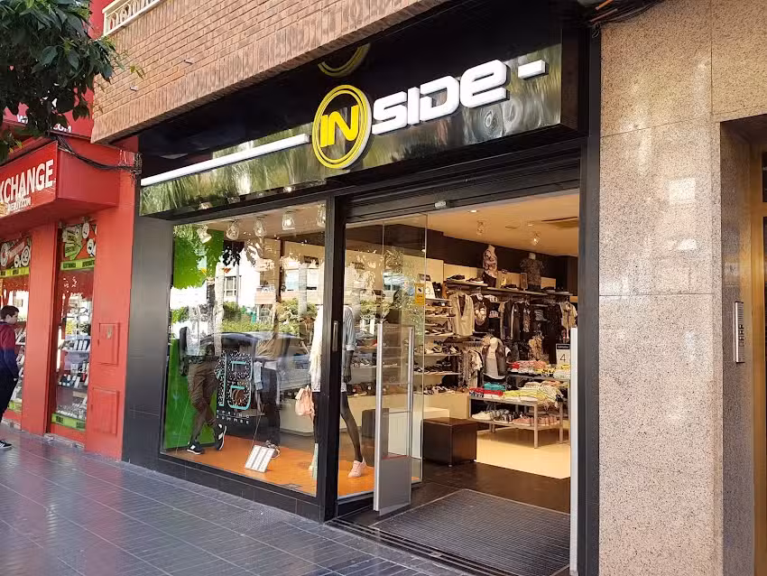 Inside &ndash; Tienda de Ropa y Zapatos
