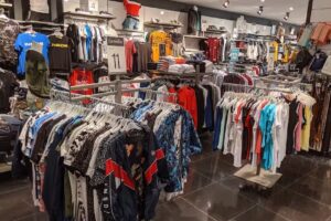 INSIDE &ndash; Tienda de Ropa y Zapatos