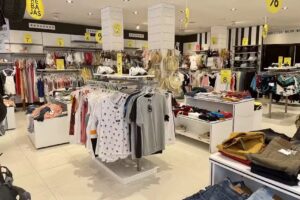 INSIDE &ndash; Tienda de Ropa y Zapatos