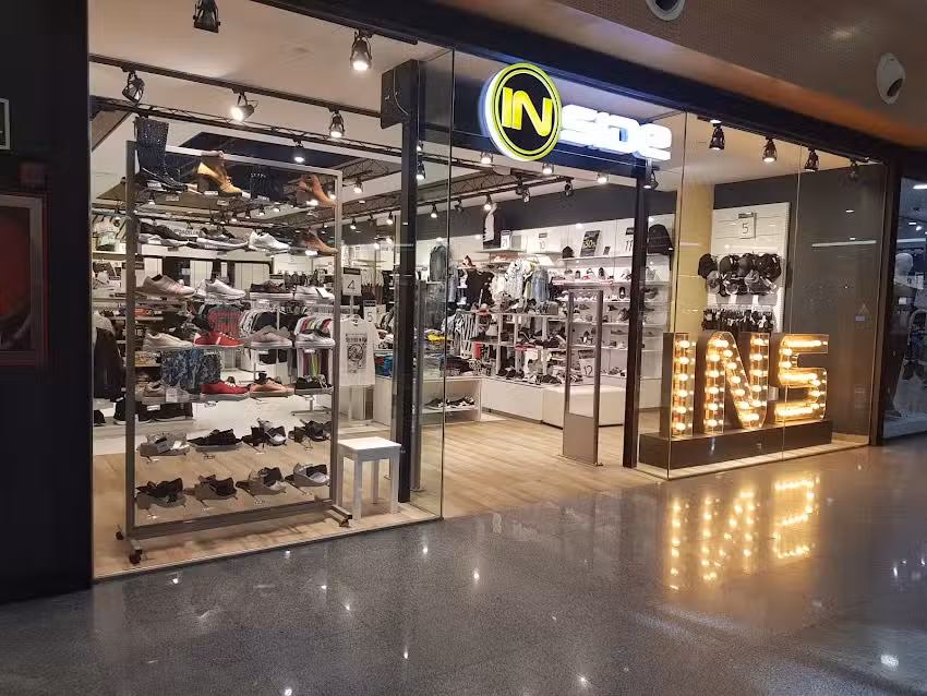 INSIDE &ndash; Tienda de Ropa y Zapatos