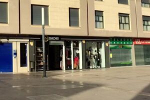 INSIDE &ndash; Tienda de Ropa y Zapatos