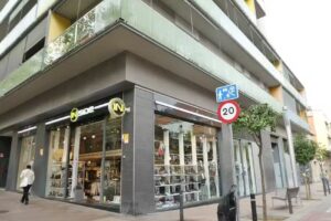 INSIDE &ndash; Tienda de Ropa y Zapatos