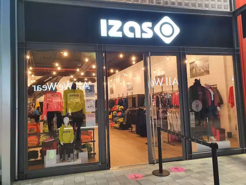 Izas Outdoor Torre Outlet