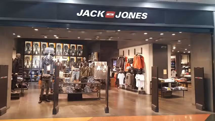 JACK & JONES