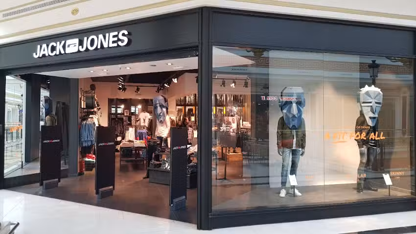 JACK & JONES