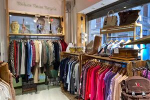 JOAN by Cudeca &ndash; Tiendas de Segunda Mano, Ben&eacute;ficas| M&aacute;laga &ndash; Puerta Nueva