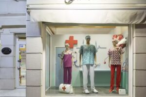 Juanita Calzado y Vestuario Laboral