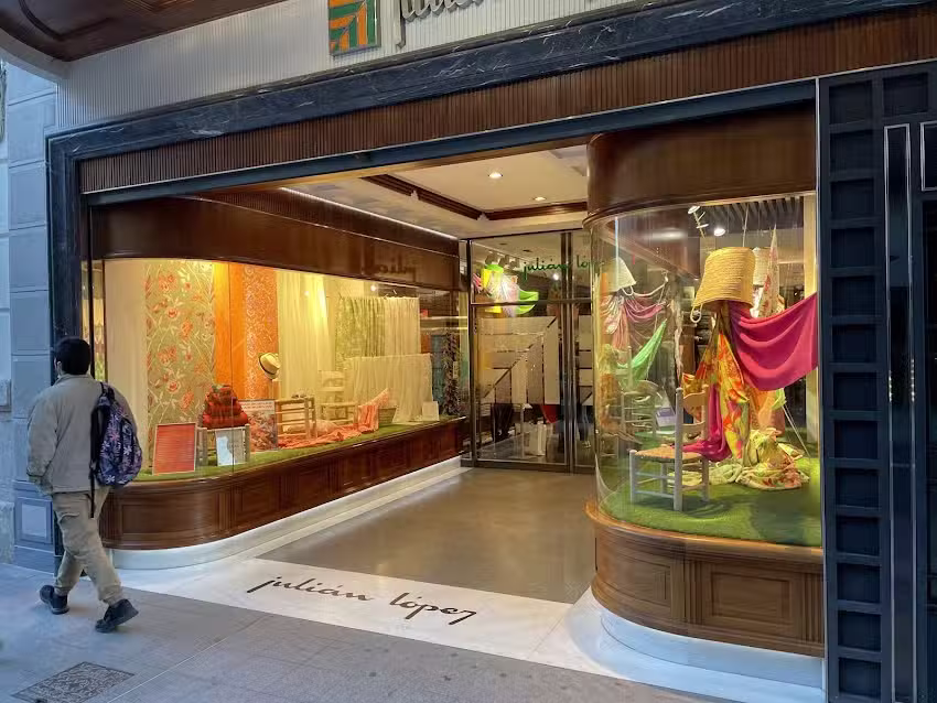 Juli&aacute;n L&oacute;pez