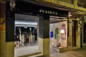 Julieta by Julia V&aacute;zquez