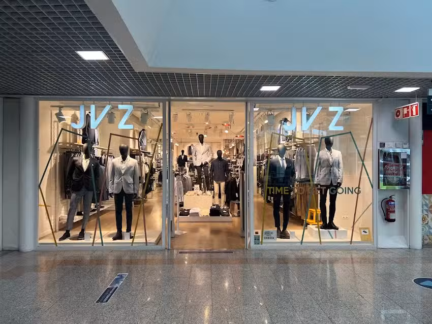 JVZ | C.C. El Arc&aacute;ngel