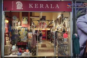 Kerala. Centro Comercial Nevada Shopping.
