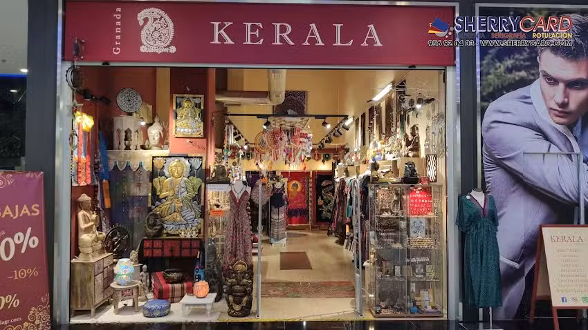 Kerala. Centro Comercial Nevada Shopping.