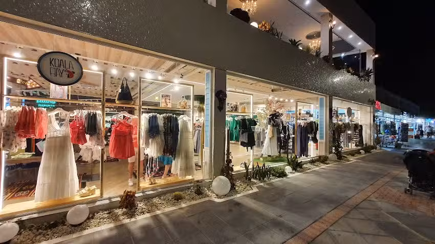 Koala Bay Puerto del Carmen (Av. Las Playas)