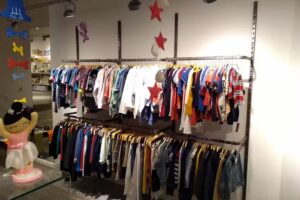 KOOPERA STORE con Moda re- VITORIA-GASTEIZ &ndash; Fueros