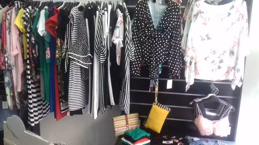 KŪKULU MODA Y COMPLEMENTOS