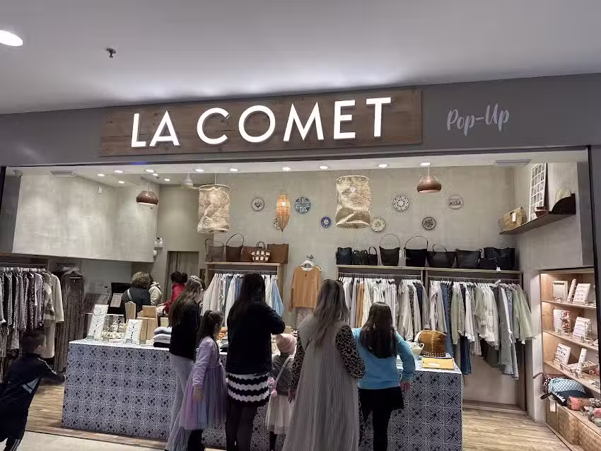 LA COMET