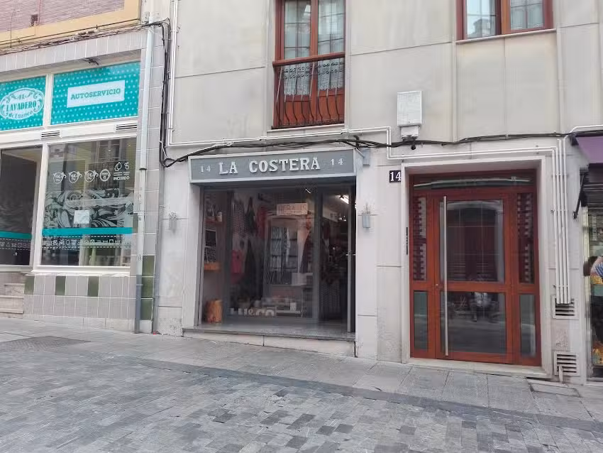 LA COSTERA