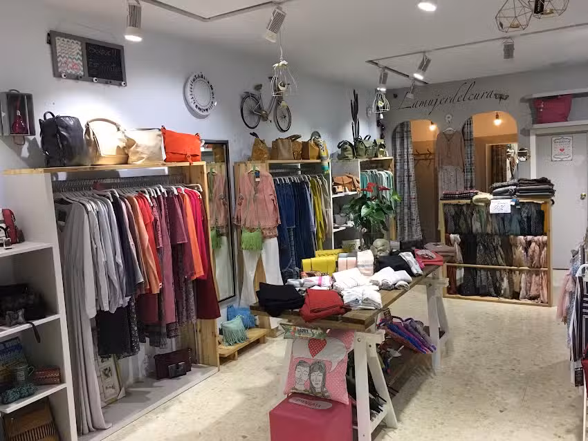 La Mujer del Cura &middot; Ropa y complementos para mujer &middot;