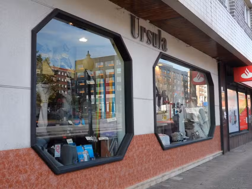 La T&iacute;a &Uacute;rsula Leioa